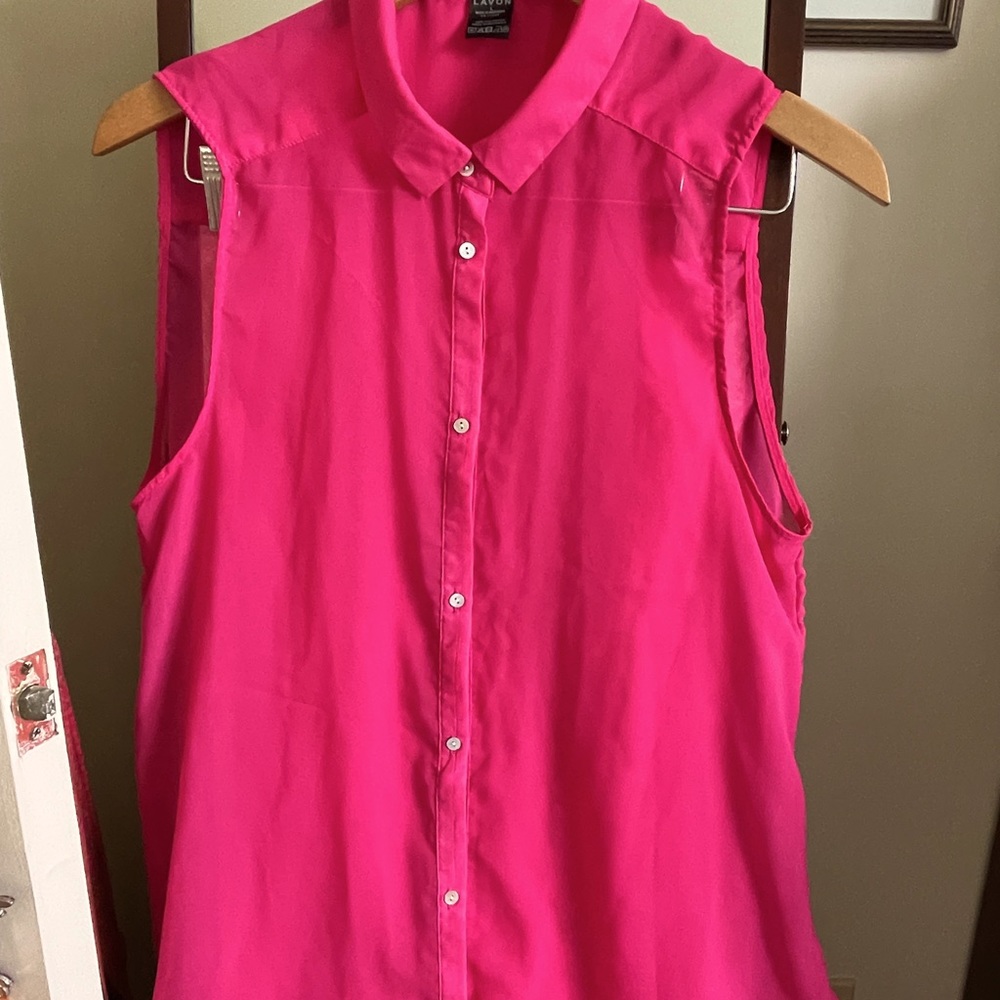 Lavon Fuschia sleeveless shirt. Size large. Sheer fabric.